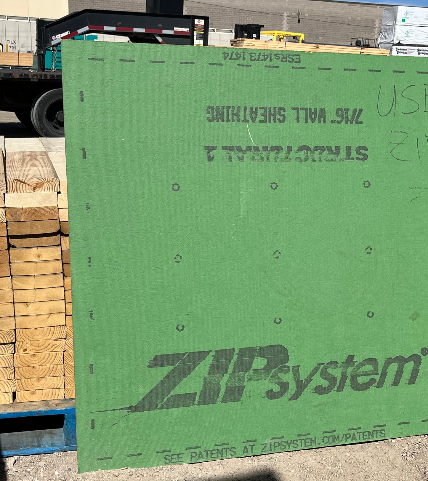 7/16" ZIPSystem Sheathing (4x8, 4x9, 4x10)